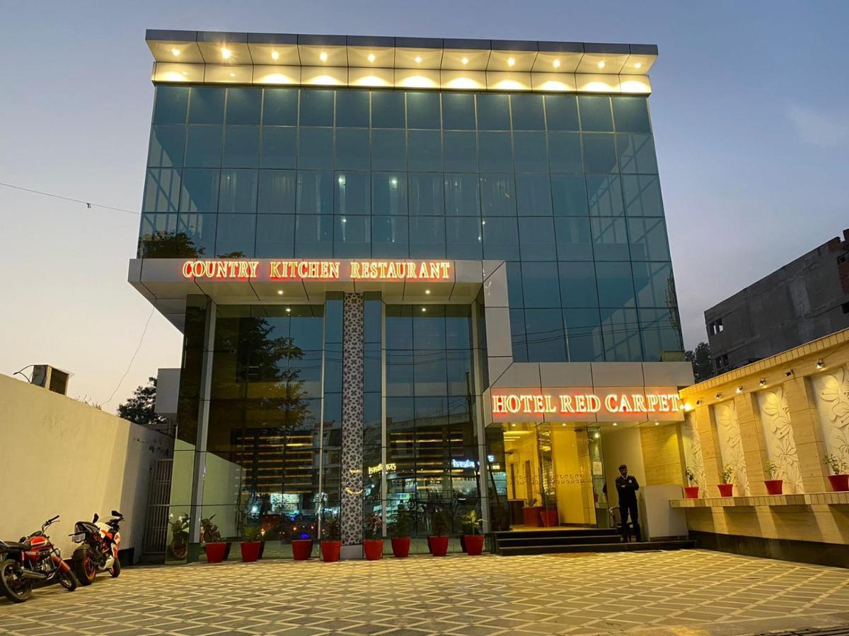 Hotel Sahib'S Red Carpet - The Family & Corporate Hotel Agra (Uttar Pradesh) Exterior photo